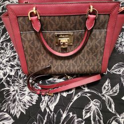 MICHAEL Michael Kors
MICHAEL Micheal Kors Brown/Red Signature Coated Canvas and Leather Tina Satchel