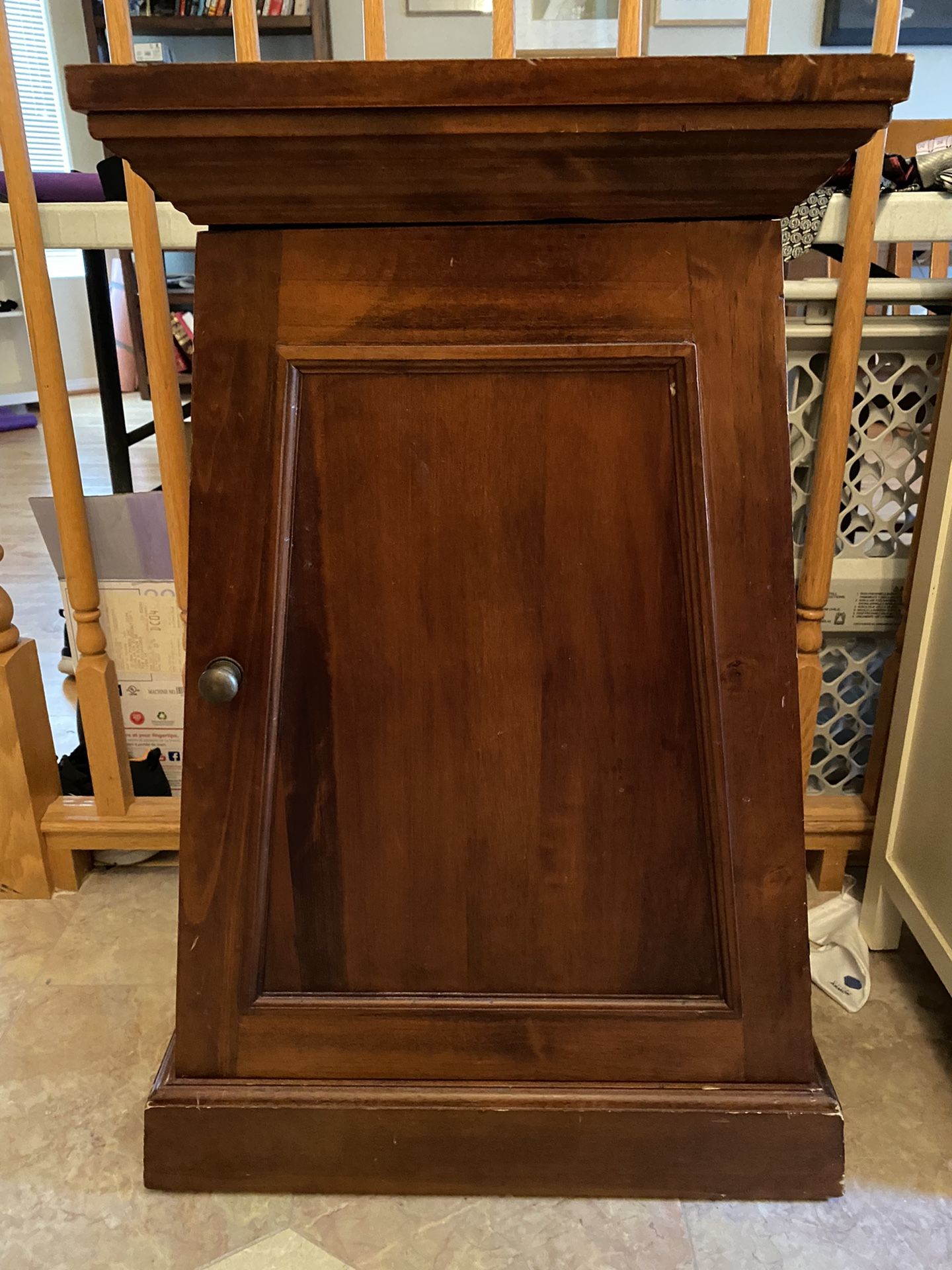 Single Shelf Cabinet