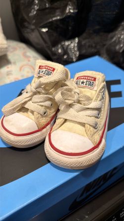 All stars toddler size 4