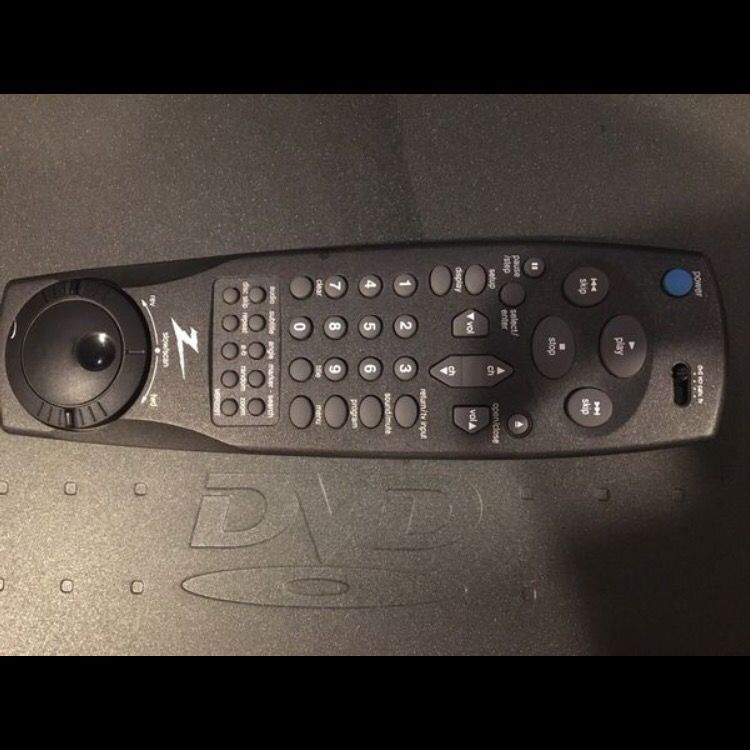 Zenith 5 Disc DVD/ Receiver