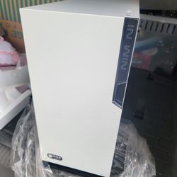 In Win Computer Tower