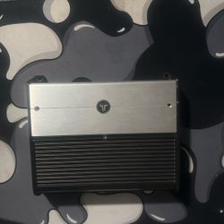 JL Audio 4 Channel Amp