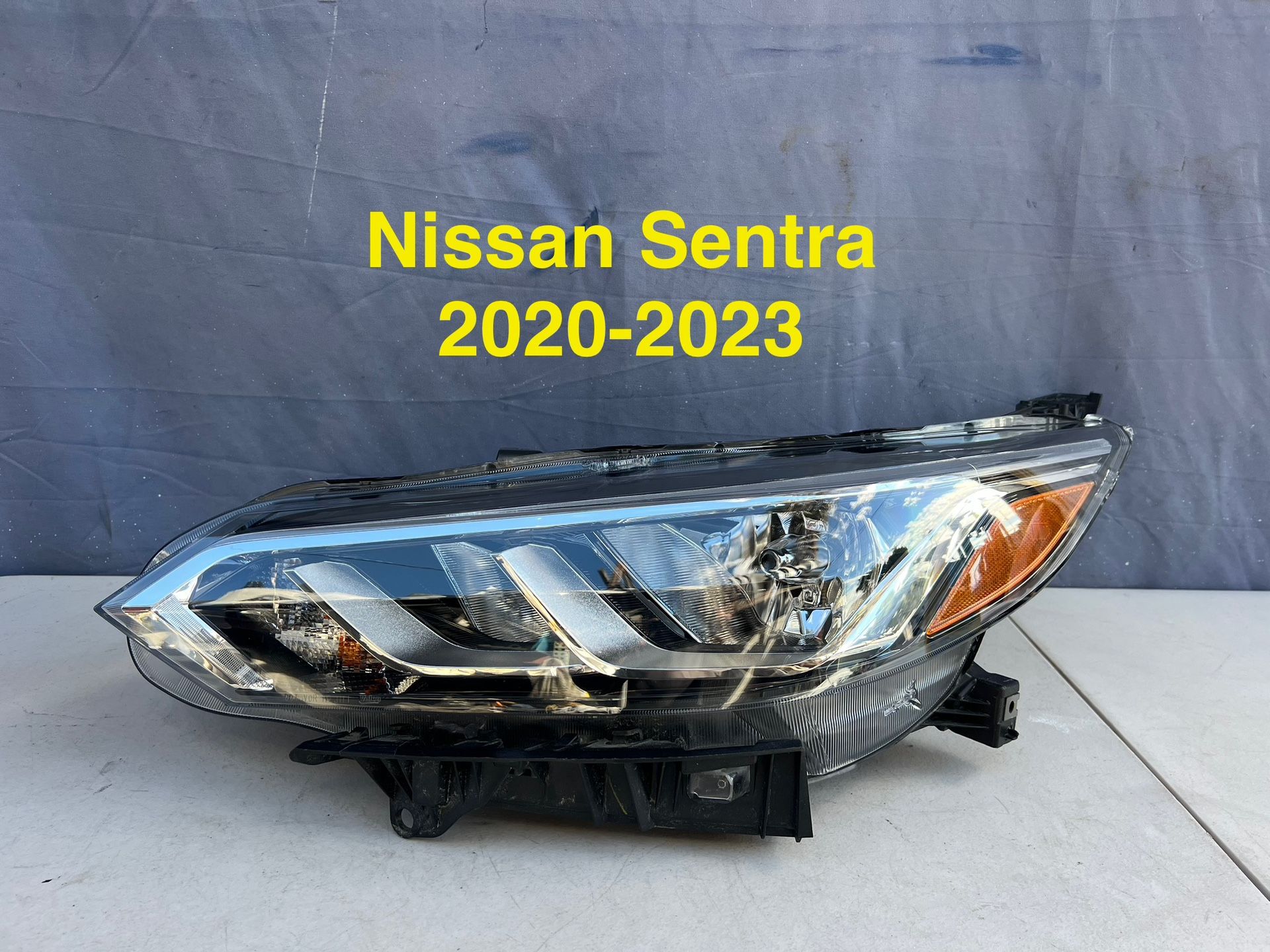 2020-2023 Nissan Sentra Headlight OEM