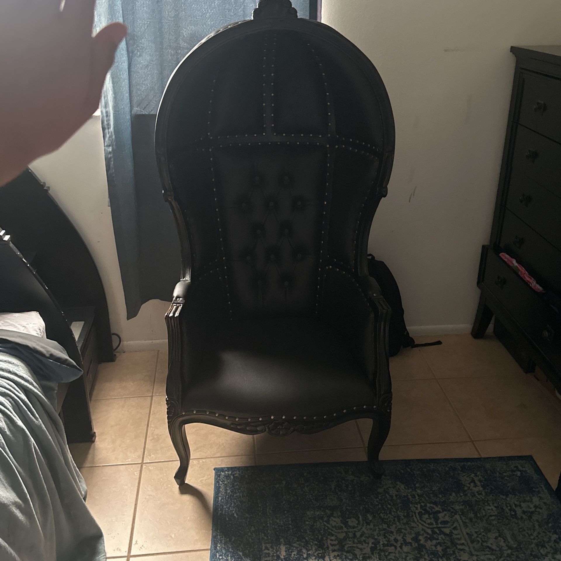 Antique Maidens Balloon Chair