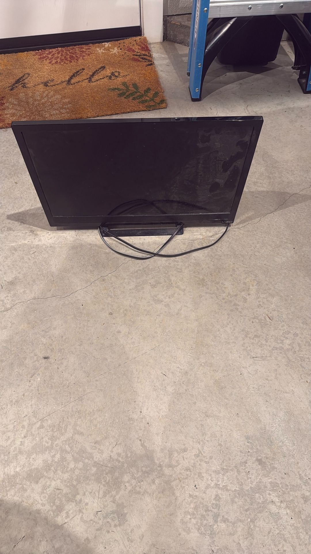 Small 40in Tv