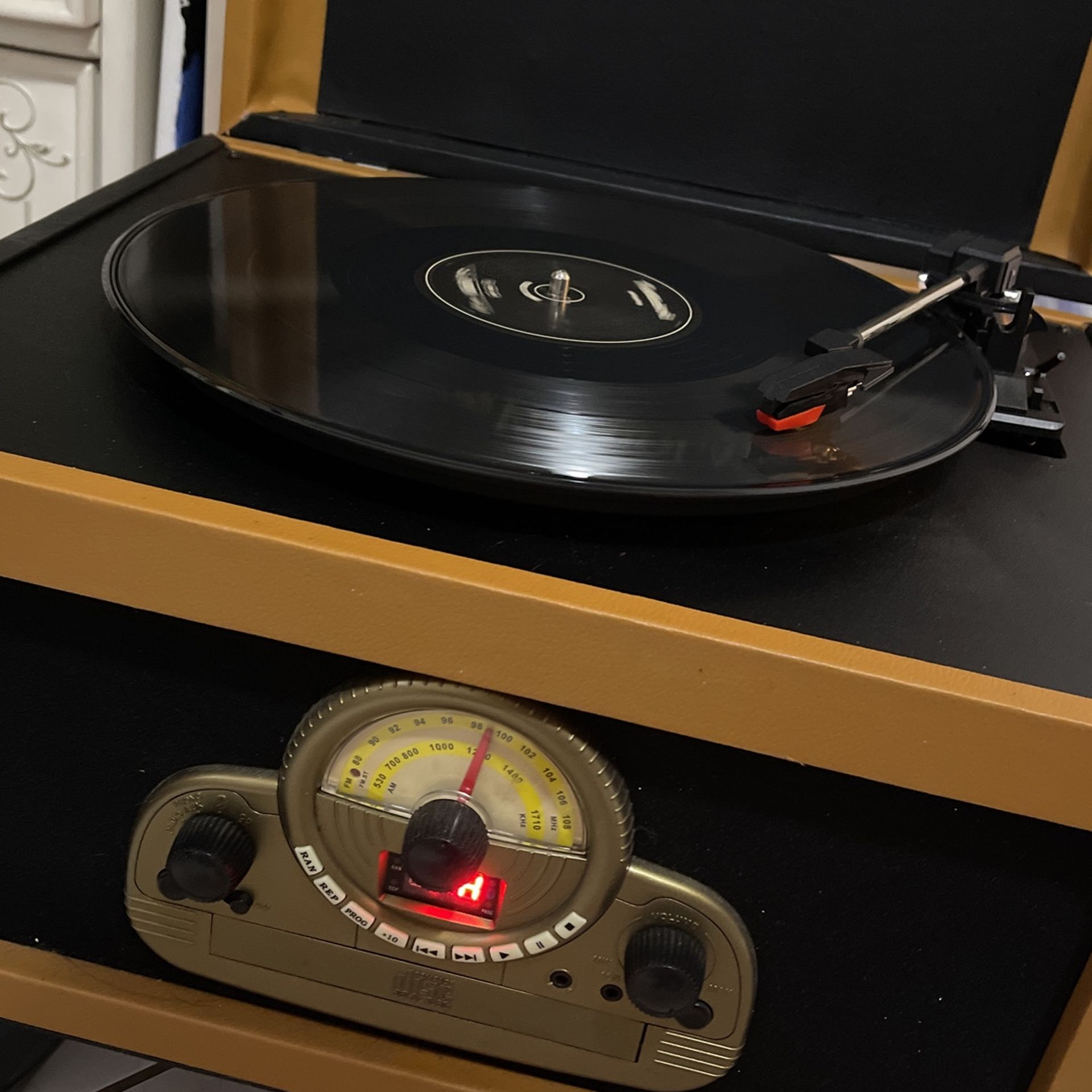 Victrola in Vintage Gold And Black Tabletop Record Player with