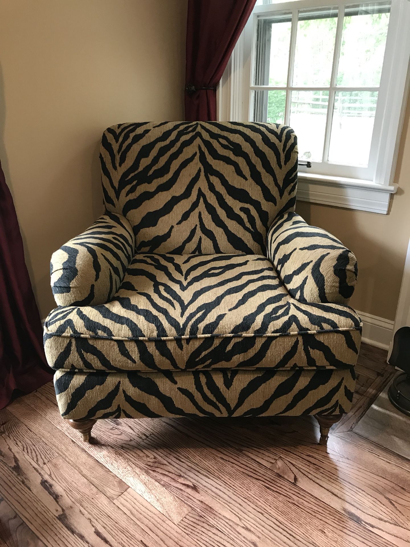 Tiger Print Accent Sofa Chair for Sale in Indianapolis IN OfferUp