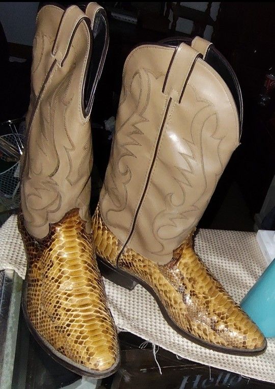 Rare Vintage Laredo Snakeskin Boots $260 Or OBO