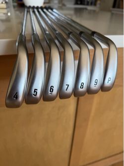 LIKE NEW Callaway Apex Ai200 Iron Set