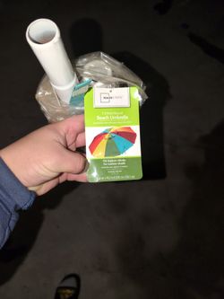 7.5 Foot Round Beach Umbrella