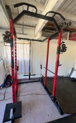 Home Gym Power Rack With Cable System