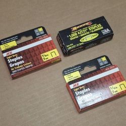 5/16  and 1/4 inch Staples  3000 pieces