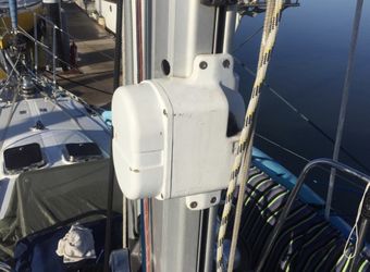 Selden Mast Furling Motor from Hylas46 -3 years old from sweet water only