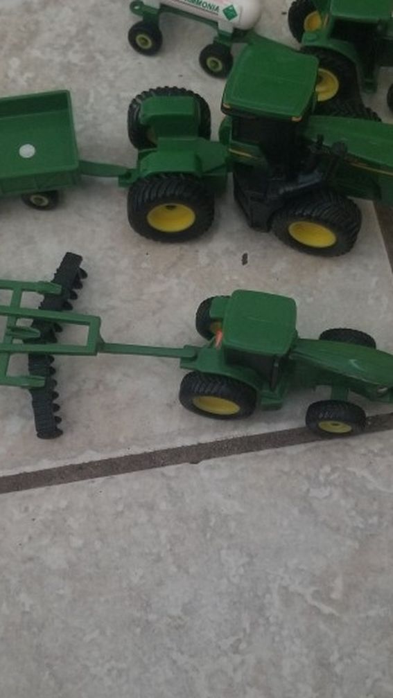 JohnDeere Tractors