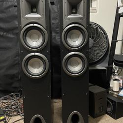 2 Spikers Good Condition Klipsch 