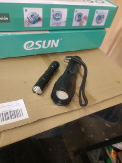 Lot of 2 flashlights