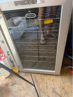 Mini fridge
