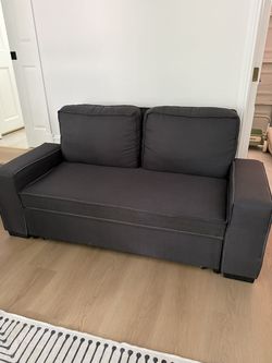 Pull out couch