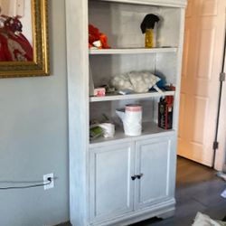  White Cabinet 