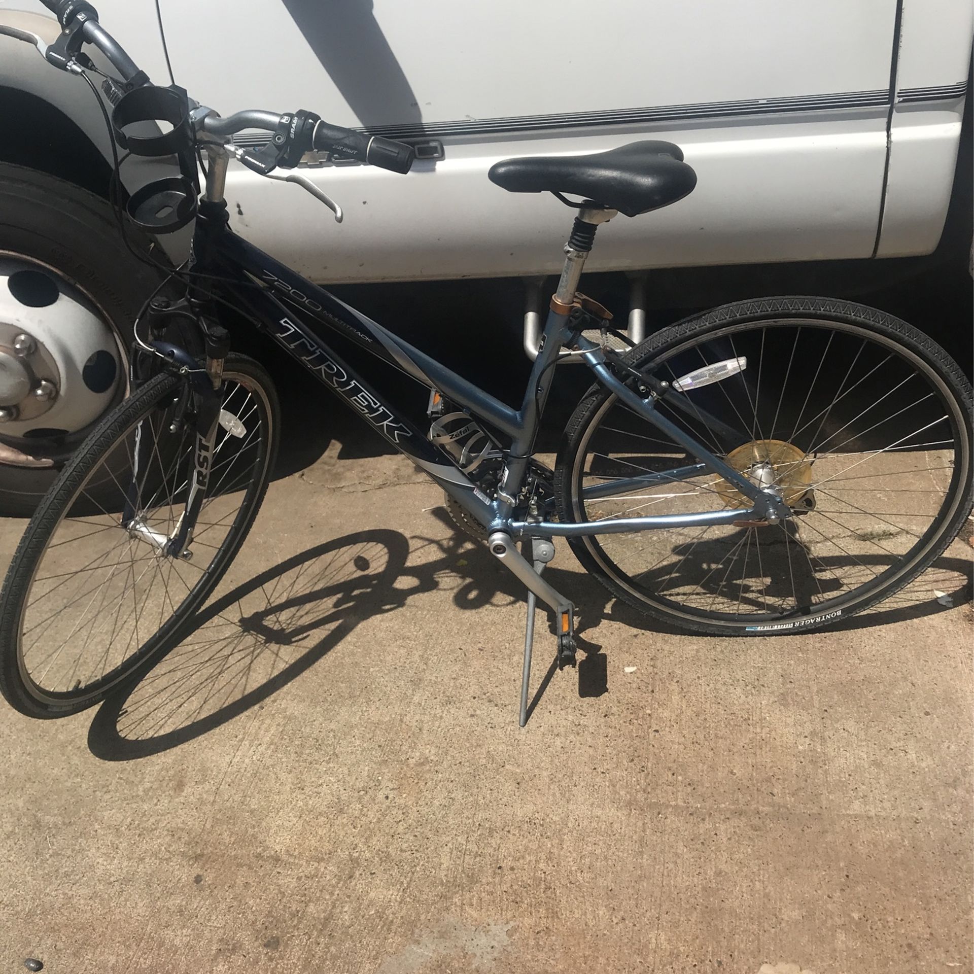 Trek 7200 Multitrack