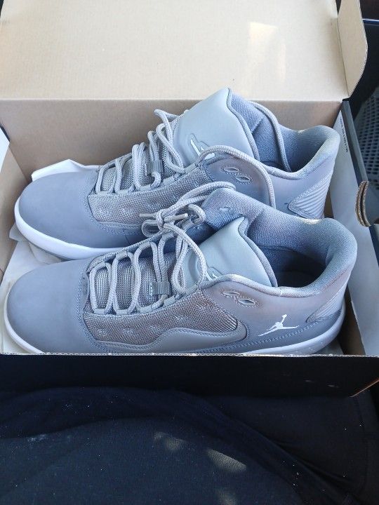 Jordan Max Aura 2