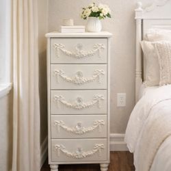 White French-Style 5-Drawer Chest / Nightstand – Like New