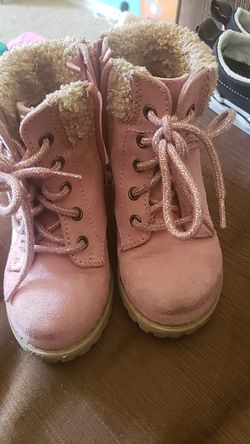 Girl size boots size 7