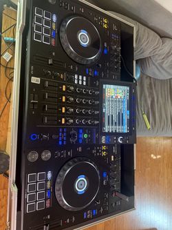 Xdj az with case