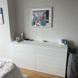 IKEA Dresser With 6 Spacious Drawers
