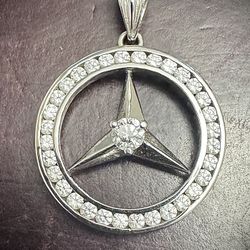 18kt White Gold Mercedes Emblem Pendant