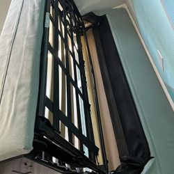 Couch With Pull Out Bed