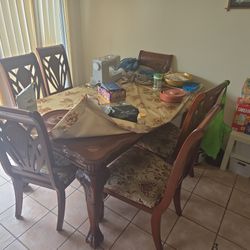 Dining Table. 6 Chairs 