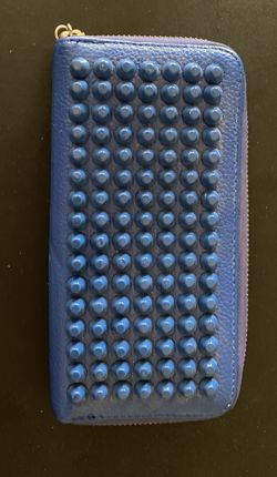 Blue hand wallet