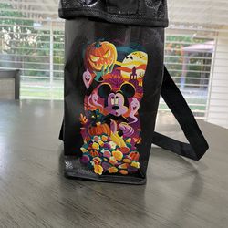 Disney Magic Key Oogie Boogie Bash Bag, Disney Collectors
