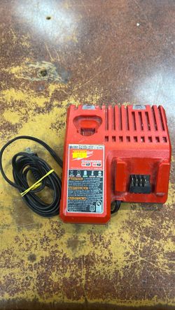 Milwaukee battery charger M18/M12 charger
