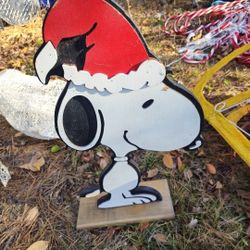 Price Is Firm Very Cute Handmade Wooden Snoopy Christmas Decoration