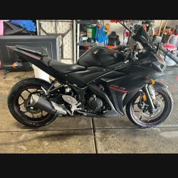 2020 Yamaha R3 