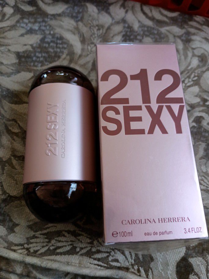 Carolina Herrera 212 Sexy 3.4 Oz.