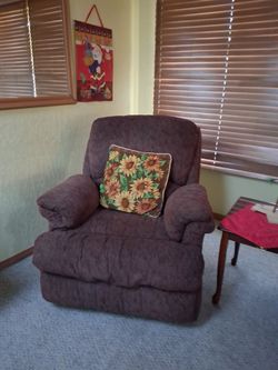 Recliner and table