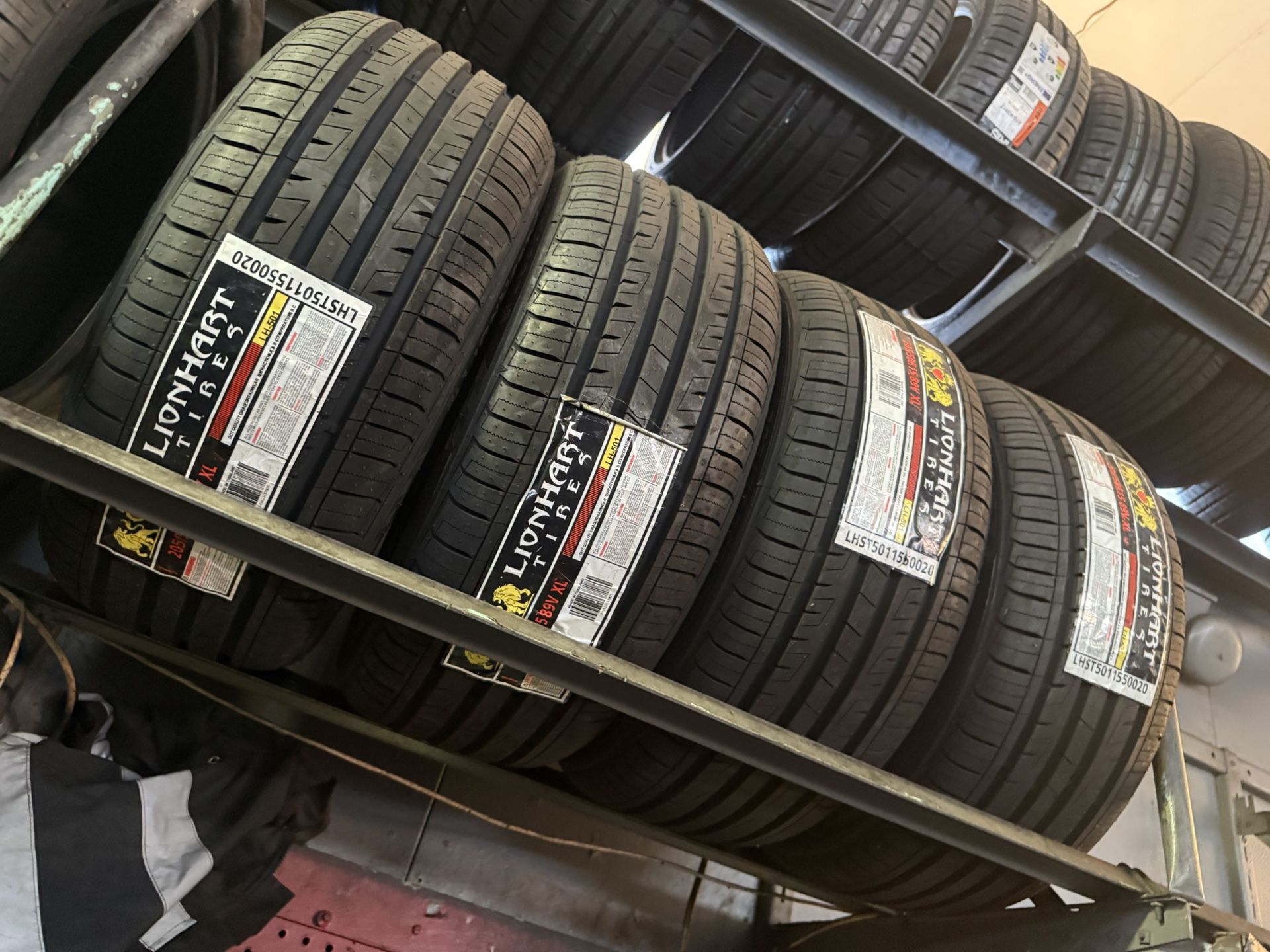 Vendo 205/50/R15 Nuevas Instacion Y Balance Por $240 🚀🚀