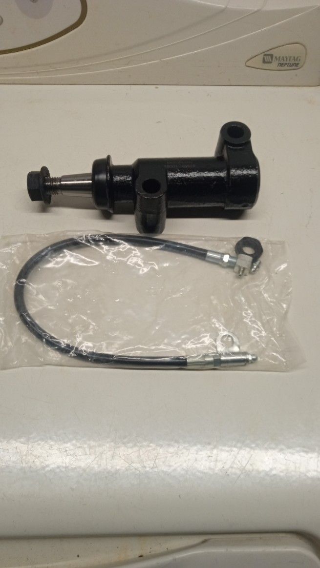 Chevy Silverado Idle Arm Bracket
