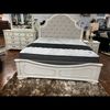 QUEENS FURNITURE