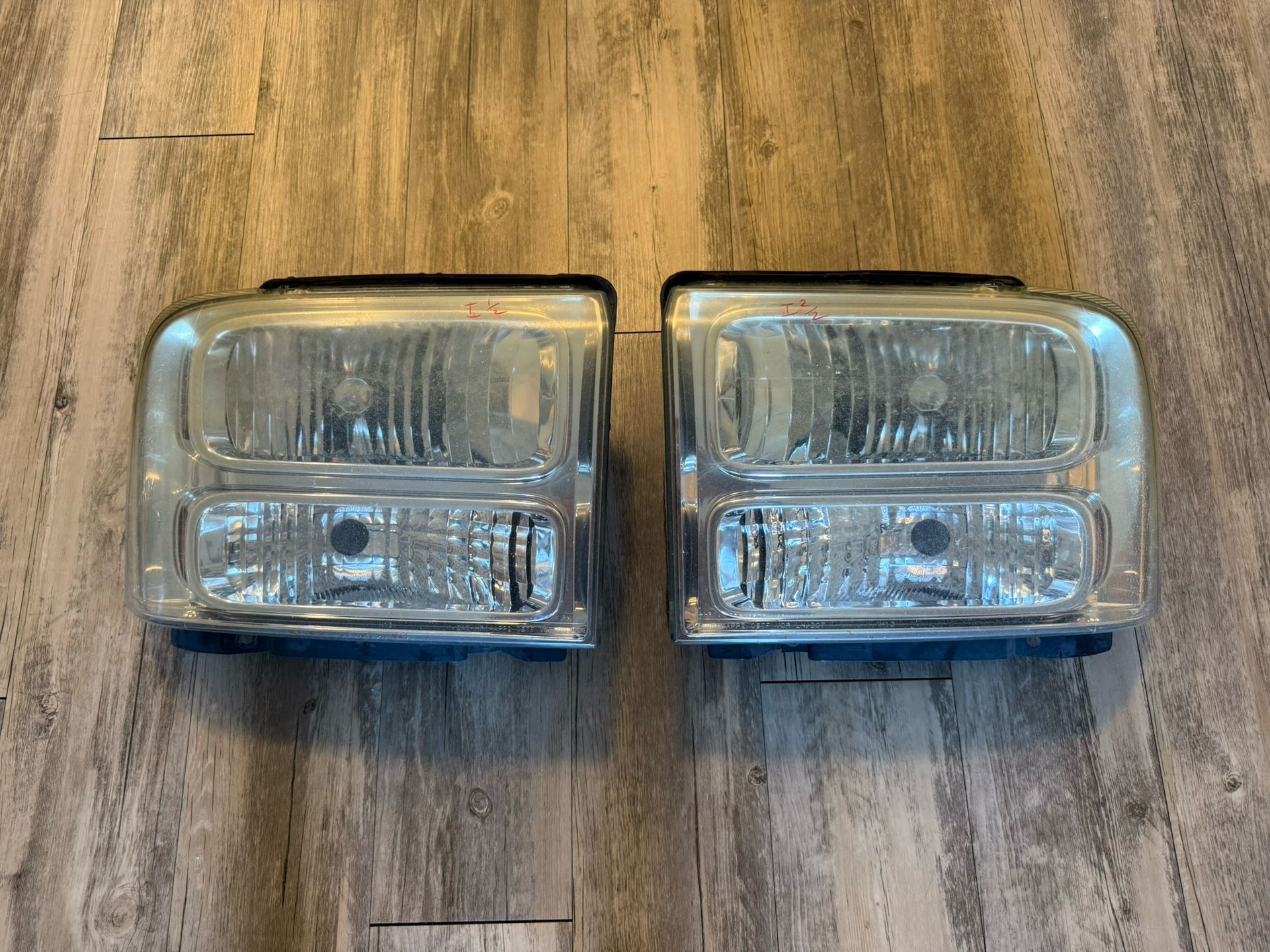 2005-2007 Ford F250 F350 F450 SUPERDUTY Excursion Chrome LED Headlight Pair