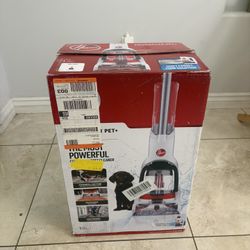 Brand New in Box Hoover PowerDash Pet+ Compact Carpet Cleaner