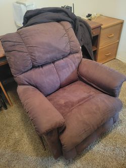 Free stuff! Couch, recliner, desk and file cabinet