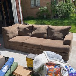 Free Sectional Sofa - Missing One Plastic Foot