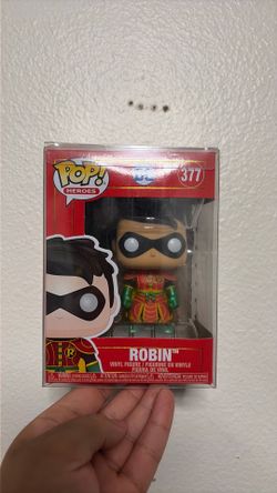 Funko Pop! DC Robin #377  Collectible