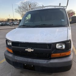 2011 Chevrolet Express 2500