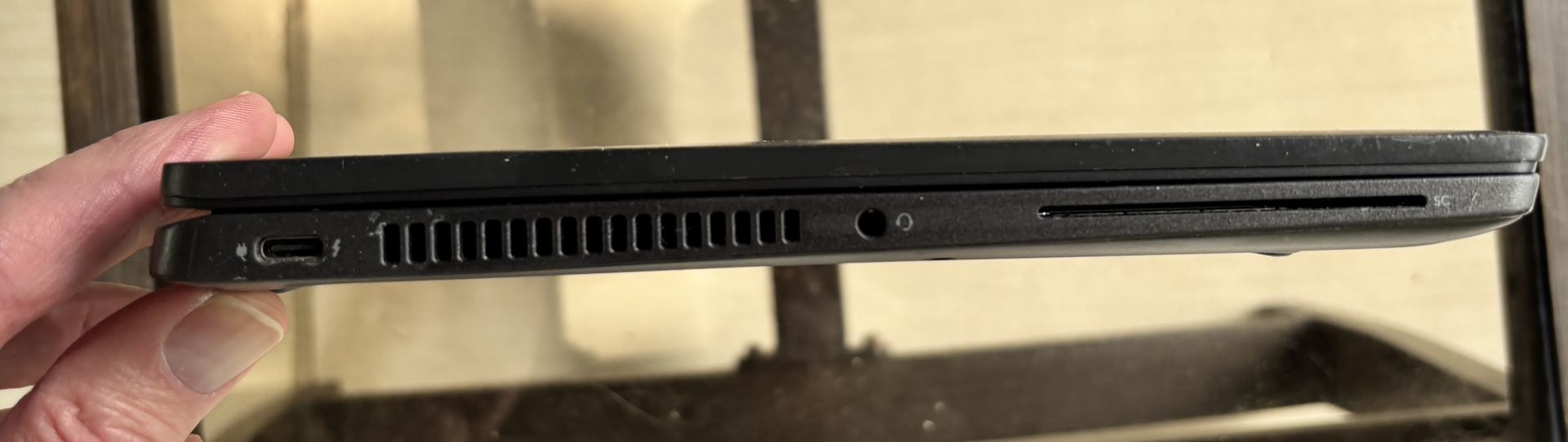 Loungefly IT 2 Pennywise Light Up Exclusive BackpackDell Latitude 7320 Laptop 13” Diag. Intel i7, Windows 11Pro