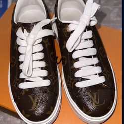 Louis Vuitton Monogram Shoes